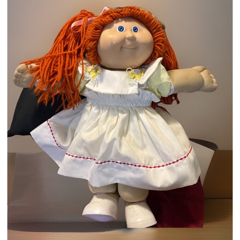 Cabbage Patch 1978, 1982 Girl Red Hair, Blue Eyes, Dress & Shoes Vintage